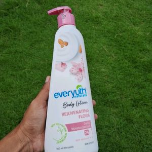 Everyuth Naturals Body Lotion