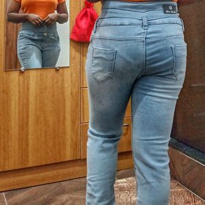 High Waist Jeans