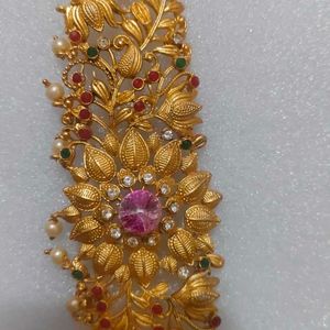 Golden Kamarpata With Diamond Work