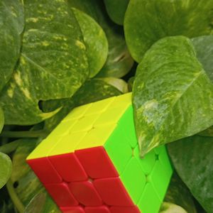 Cubelelo 3x3 Speed Cube