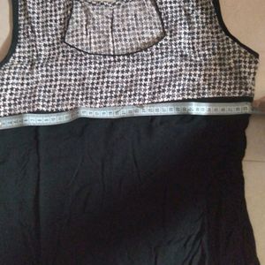 Sleeveless Black Kurti/kurta