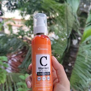 St. Botanica Vitamin C Sunscreen