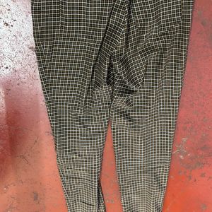 Daily Wear Checked Trouser