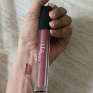 Huda Beauty Liquid Lipstick Set Of 3 😍