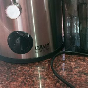 Italia Fruit Juicer