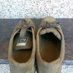 Best Olive Colour Sneakers