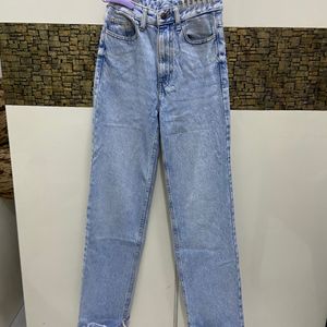 straight fit high waist denim jeans