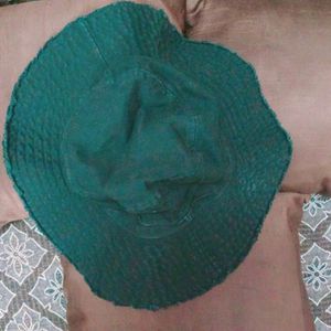 H&M Bucket Hat