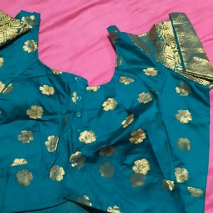 Borownish Colour Saree With Blouse