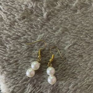 Pearl Drop Earrings