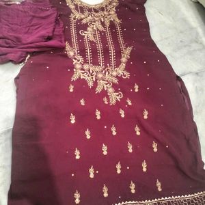 Trending Kurti With Dupatta