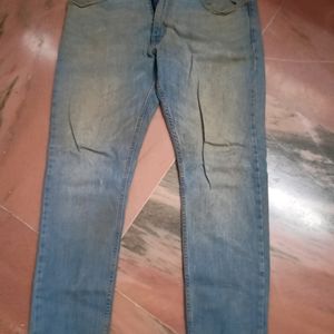 2 Levi's Jeans For Men