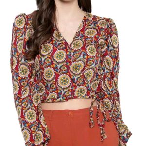 💥🆕️ Beautiful Printed Puff Sleeves Top