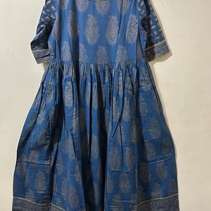 Full Flair Blue Printed Kurtha