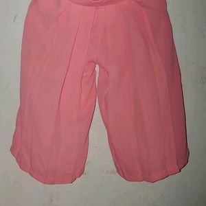 Want Sell This pink Top  Set