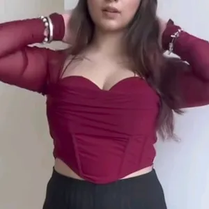 A Sexy Top (Trendy)