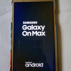 Samsung Galaxy On Max Gold 4/64 Gb With Cover