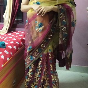 Net Saree With Half Sleeve Blouse