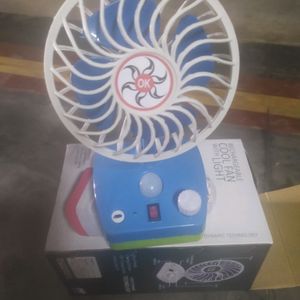 Mini Reachable  Cooling Fan With Light