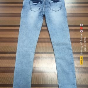 (C-78) 30 Size Slim Fit Jeans