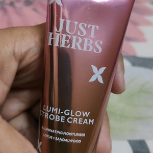 Combo Of Just Herbs Strobe Cream And Kajal