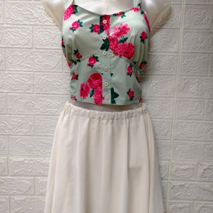 Light Green Floral Print Crop Top - Small to Mediu