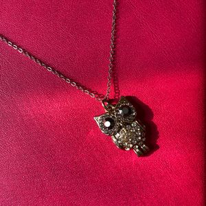 Owl Necklace Studded With Stones