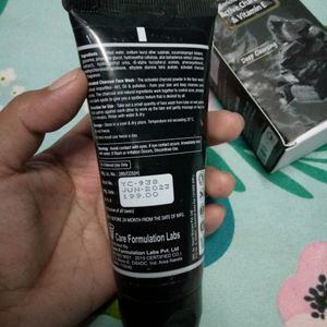 Charcoal Face Wash + One Freebies