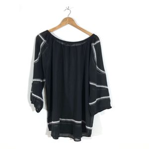 Black Embroided Top(Women’s)