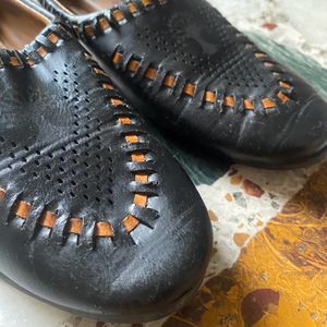 Ethnic Shoes Leather