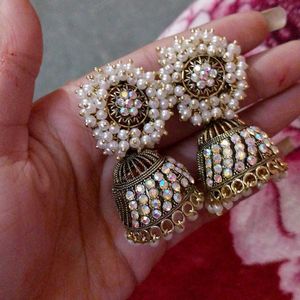 Bangles And Jhumka