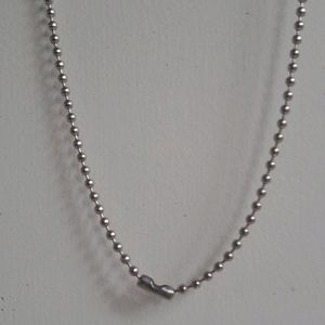 Trendy Chain With Locket