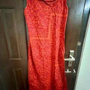 Office/Daily wear sleeveless neck embroidery kurta