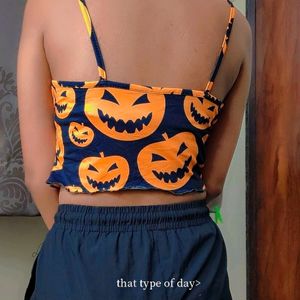 Halloween Crop Top 🎃💥 30% Off😍