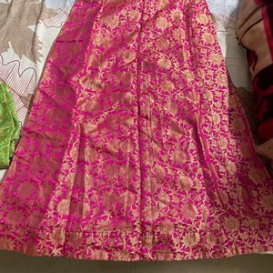 An Ethnic Pink Color Skirt With Drawstrings