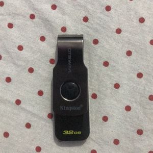 PENDRIVE NEVER USED