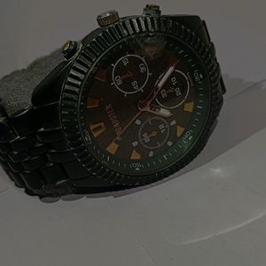 ROADSTER OLIVE GREEN MENS ANALOG WATCH