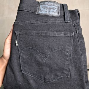 Levi's New Black Super Skinny Stretchable Jeans