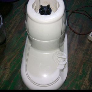 LG Suprimo 750 Watt Mixer Grinder