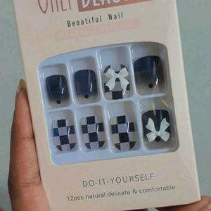 Press On Nails