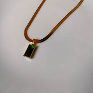 Antitarnish Green Stone Pendant Chain...