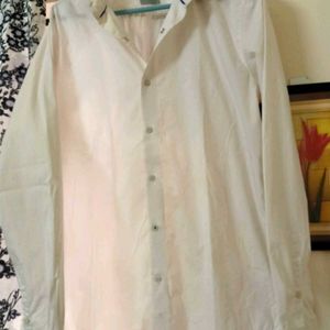 Men's Louis Philipe White Shirt chest size 39to40