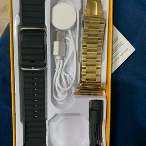 YX8 Ultra Max Gold Watch