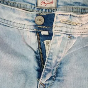 LEE COOPER TORN JEAN