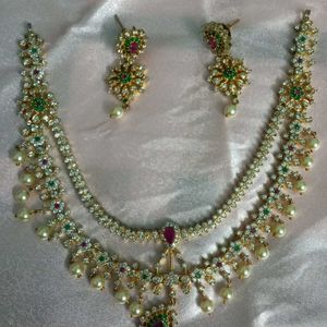 Necklace and Earrings set