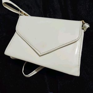 White Slingbag With Golden Chain For Girls And Wom