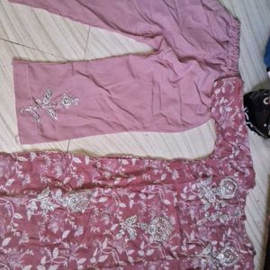 Pakistani Kurti Pant Set