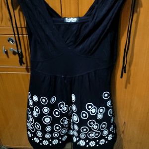 Black Top For Girls N Women