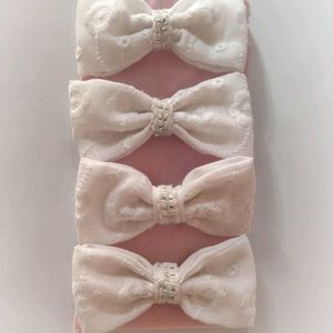 PACK OF 4 BOW CLIP🎀