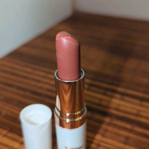 Myglamm LIT Satin Matte Lipstick